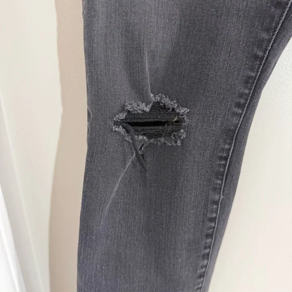 Aeropostale Black Skinny Jeans 30 x 30 - Picture 2 of 6